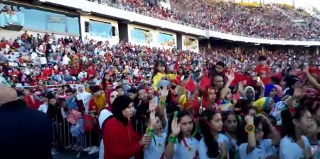 طنجة تلتحف الأحمر والأخضر في ذكرى المسيرة الخضراء